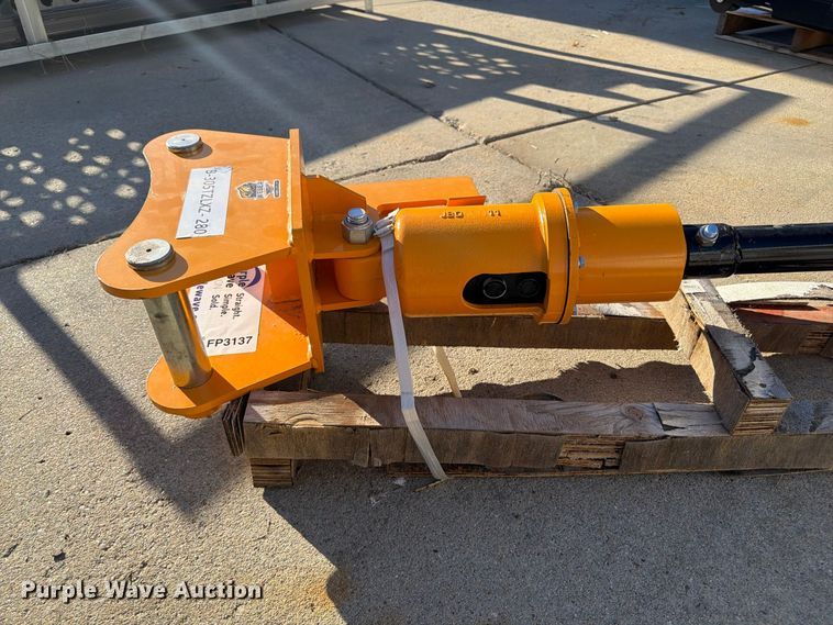 image for item FP3137 Mini excavator auger