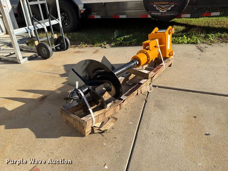 image for item FP3139 Mini excavator auger
