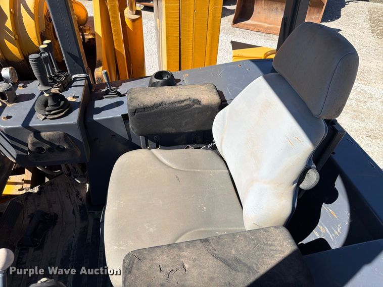 image for item FP4073 2008 John Deere 850JX pipelayer