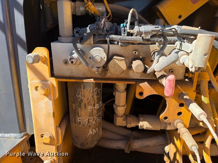 image for item FP4073 2008 John Deere 850JX pipelayer
