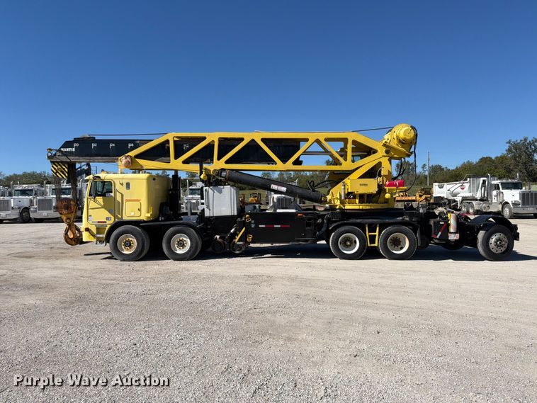 image for item FP4074 1996 Freightliner crane truck