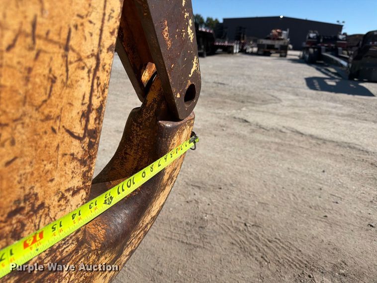 image for item FP4074 1996 Freightliner crane truck