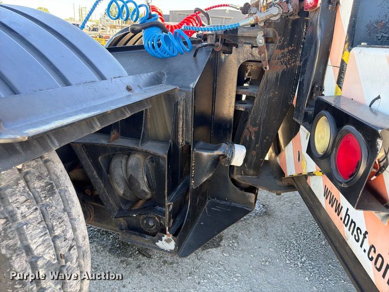 image for item FP4074 1996 Freightliner crane truck