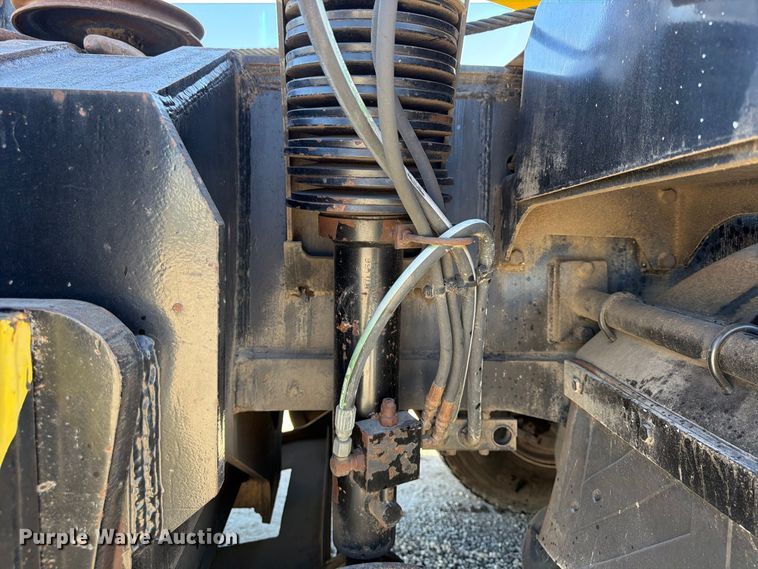 image for item FP4074 1996 Freightliner crane truck