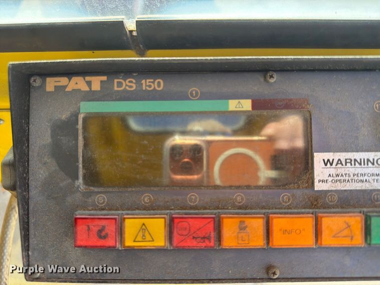 image for item FP4074 1996 Freightliner crane truck