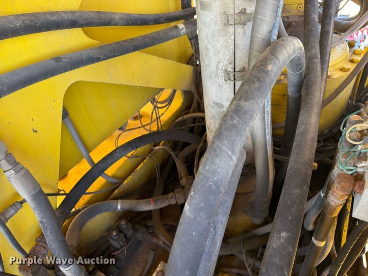 image for item FP4074 1996 Freightliner crane truck
