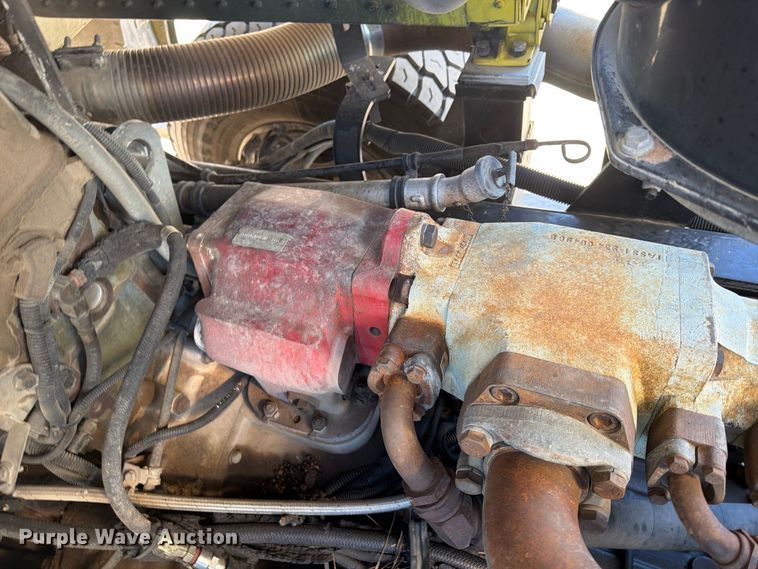 image for item FP4074 1996 Freightliner crane truck