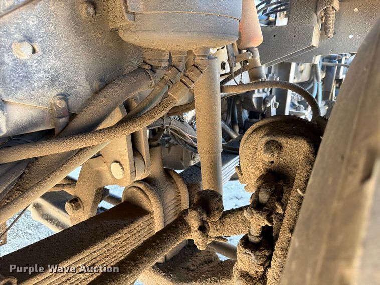image for item FP4074 1996 Freightliner crane truck