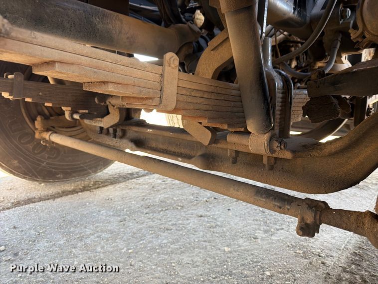 image for item FP4074 1996 Freightliner crane truck