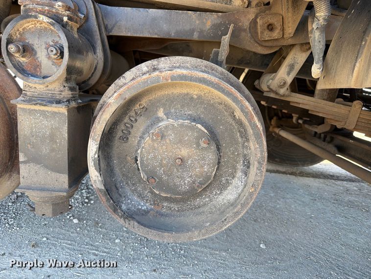 image for item FP4074 1996 Freightliner crane truck