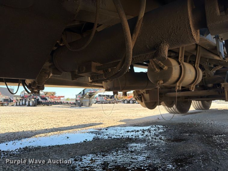 image for item FP4074 1996 Freightliner crane truck