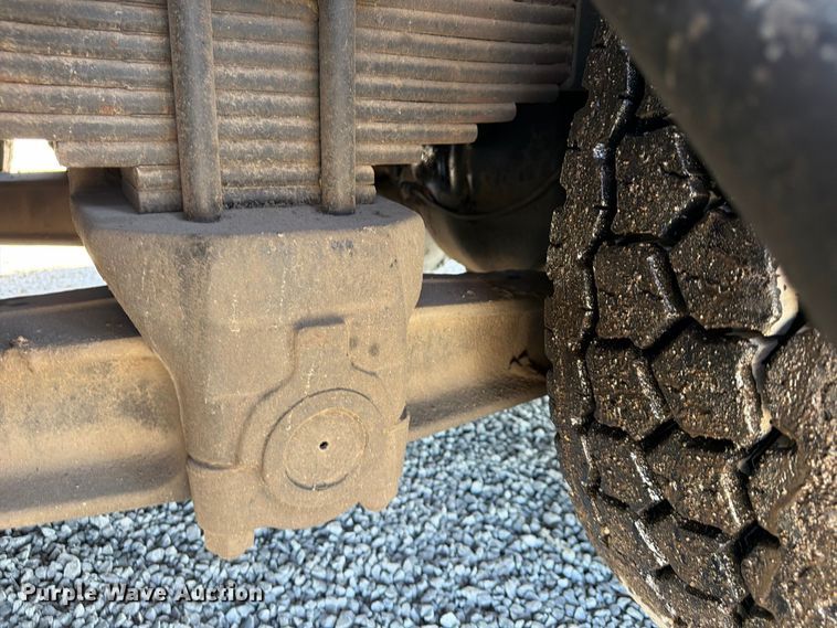 image for item FP4074 1996 Freightliner crane truck