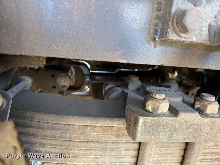 image for item FP4074 1996 Freightliner crane truck