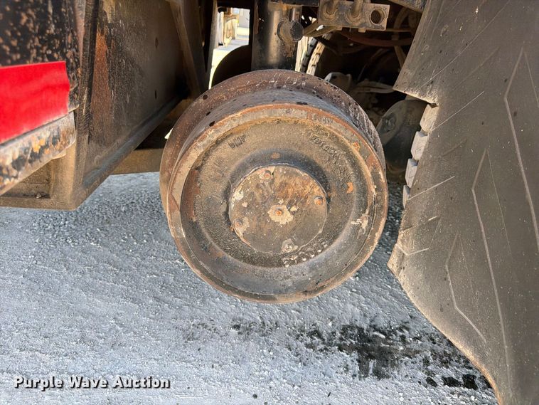 image for item FP4074 1996 Freightliner crane truck