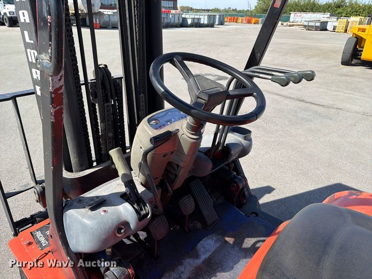 image for item FT6398 1998 Kalmar P60BX forklift