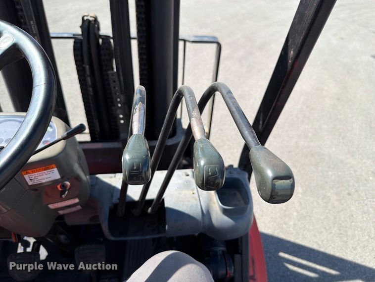 image for item FT6398 1998 Kalmar P60BX forklift