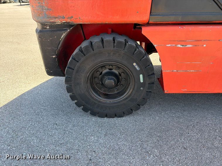 image for item FT6398 1998 Kalmar P60BX forklift