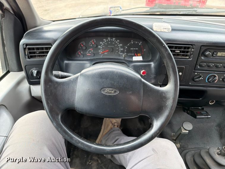 image for item FT6404 2000 Ford F650 Super Duty XL dump truck