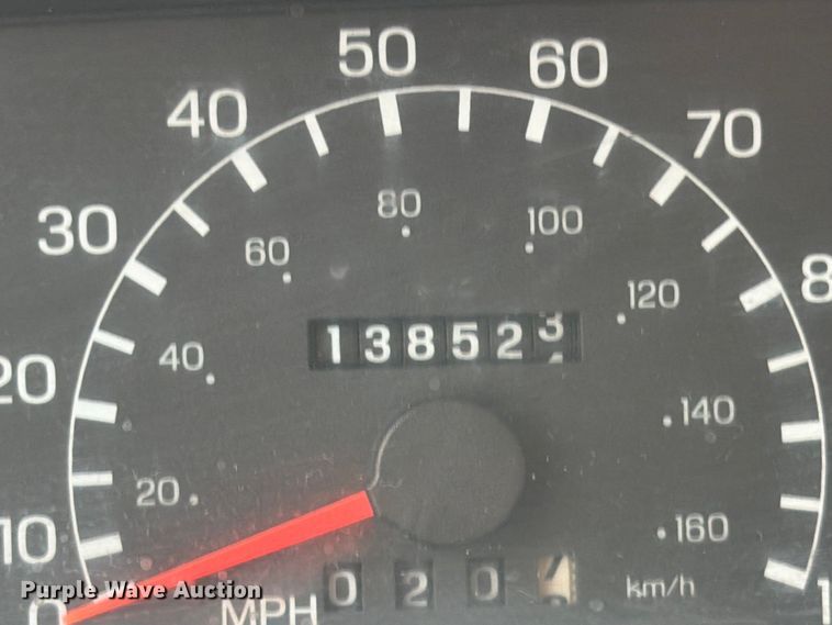 image for item FT6405 2006 Ford F650 Super Duty dump truck