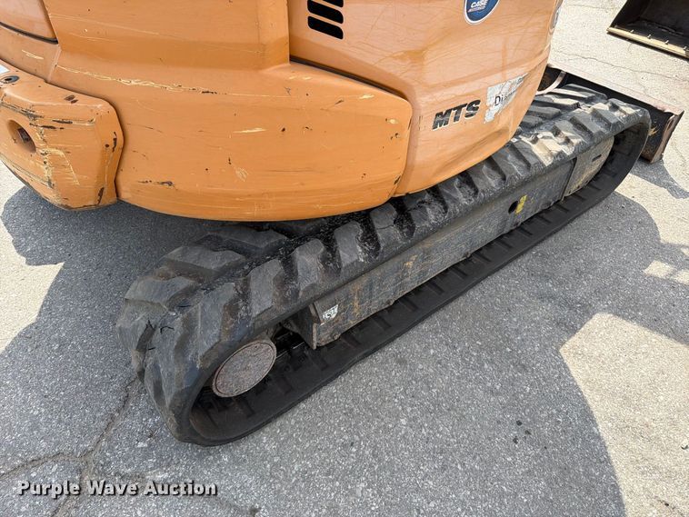 image for item FT6408 2014 Case CX55B mini excavator
