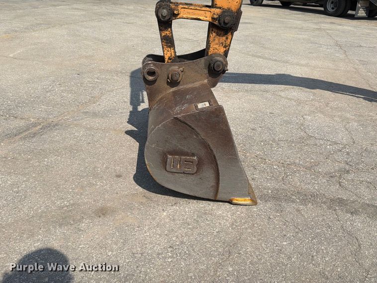 image for item FT6409 2012 Case CX50B mini excavator