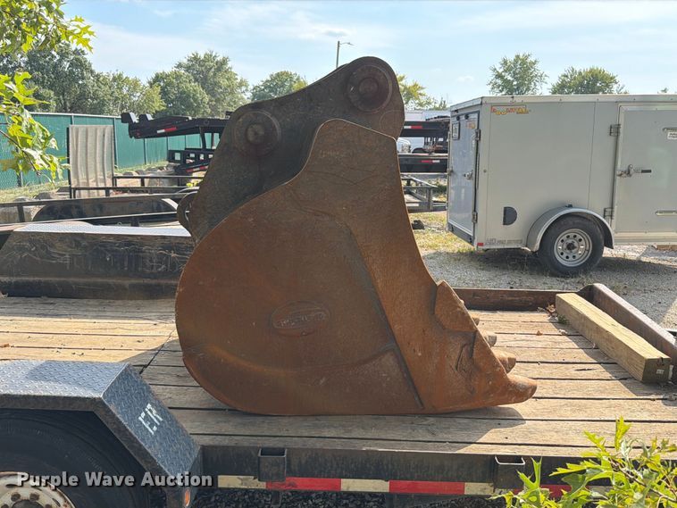 image for item FT6410 Strickland CX 350 excavator bucket