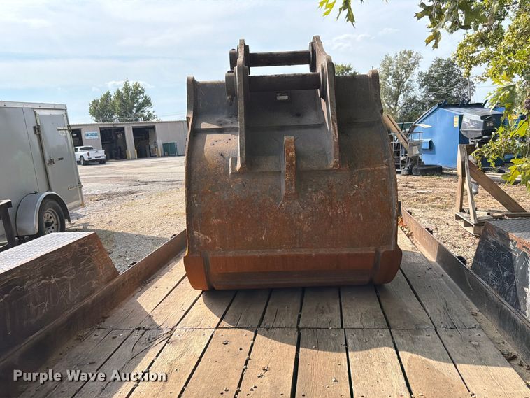 image for item FT6410 Strickland CX 350 excavator bucket