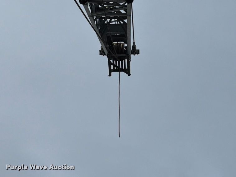 image for item FT6411 1981 Link-Belt LS-318 crane