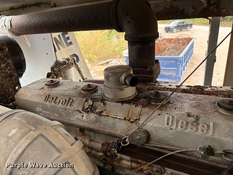 image for item FT6411 1981 Link-Belt LS-318 crane