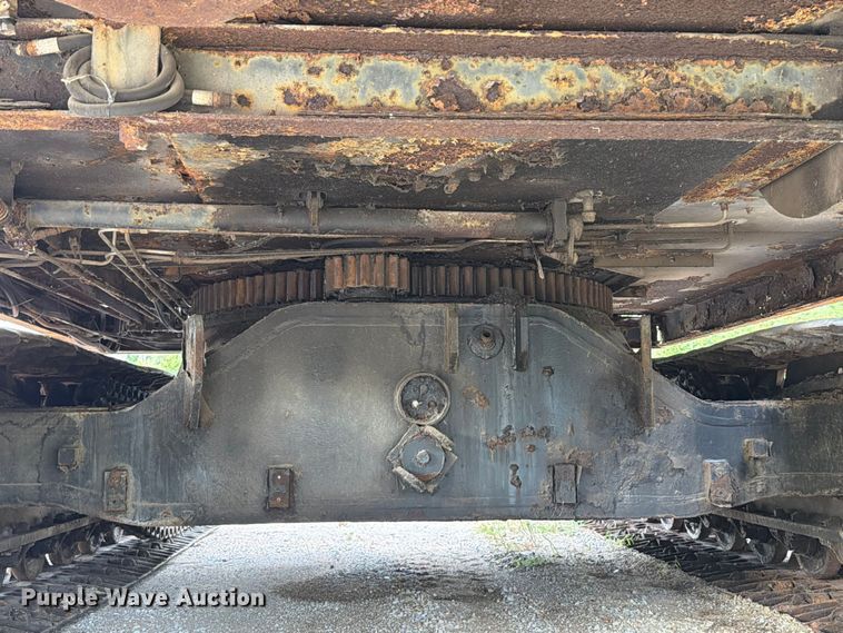 image for item FT6411 1981 Link-Belt LS-318 crane