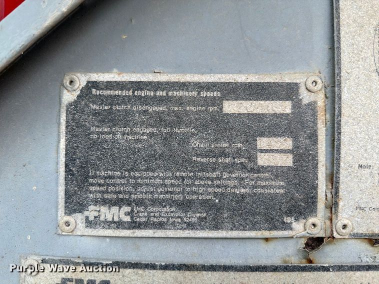 image for item FT6411 1981 Link-Belt LS-318 crane