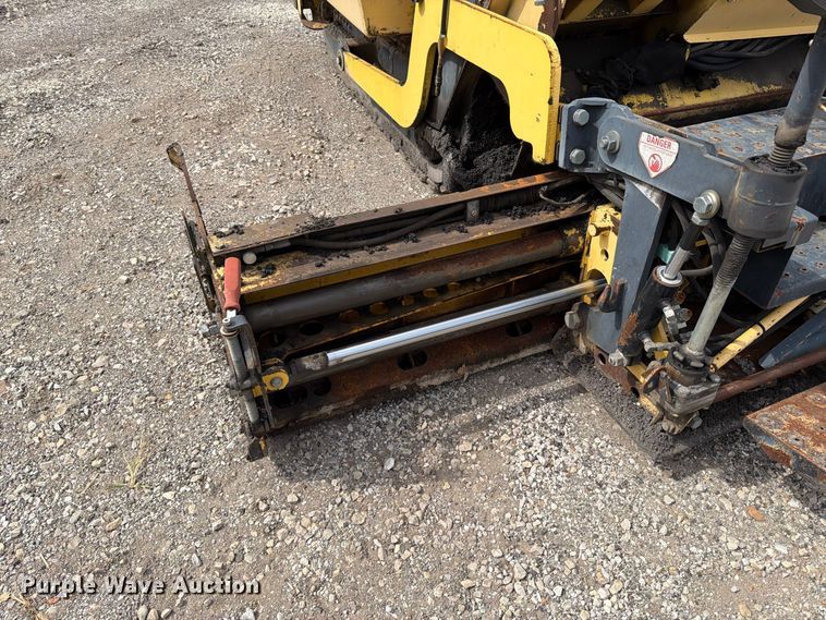 image for item FT6415 Bomag BF4413 paver