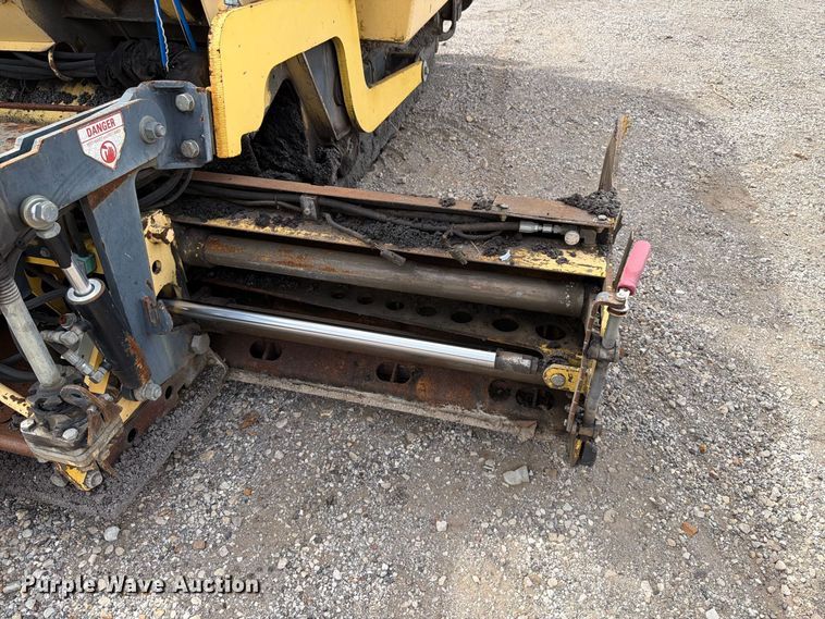 image for item FT6415 Bomag BF4413 paver