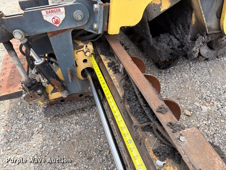 image for item FT6415 Bomag BF4413 paver
