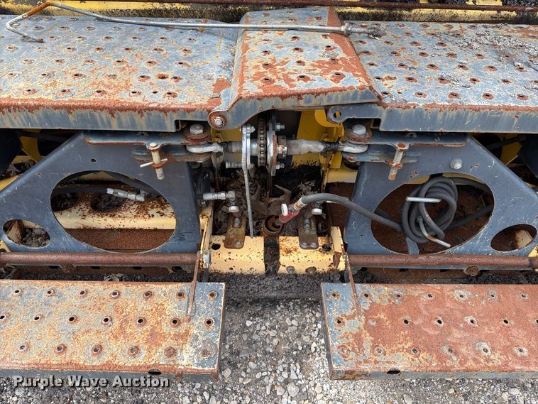image for item FT6415 Bomag BF4413 paver