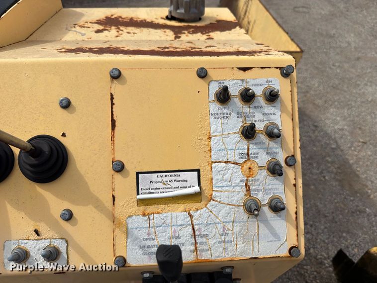 image for item FT6415 Bomag BF4413 paver