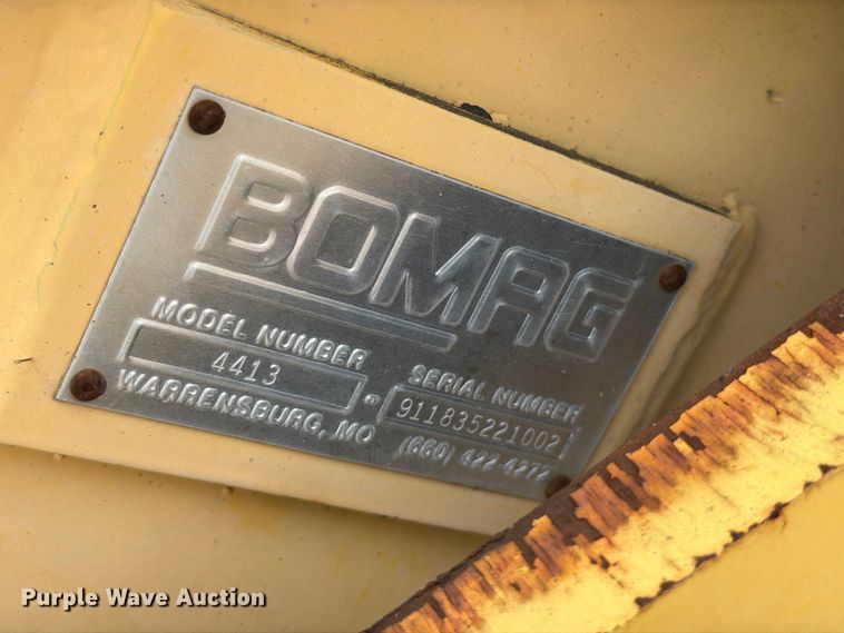 image for item FT6415 Bomag BF4413 paver