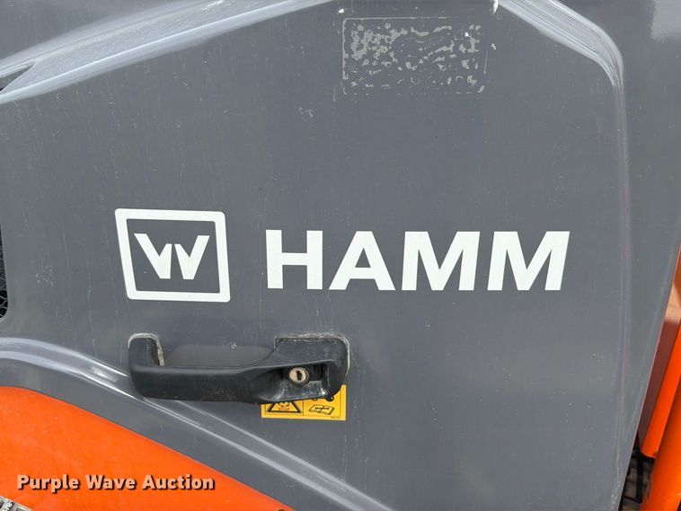 image for item FT6417 2021 Hamm HD8 double drum vibratory roller