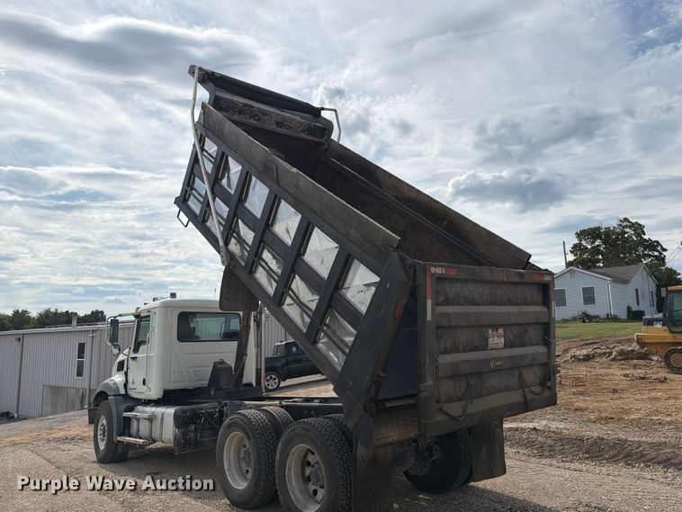 image for item FT6418 Ox Bodies dump bed