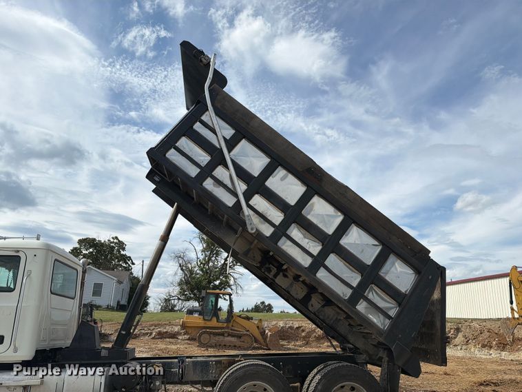 image for item FT6418 Ox Bodies dump bed