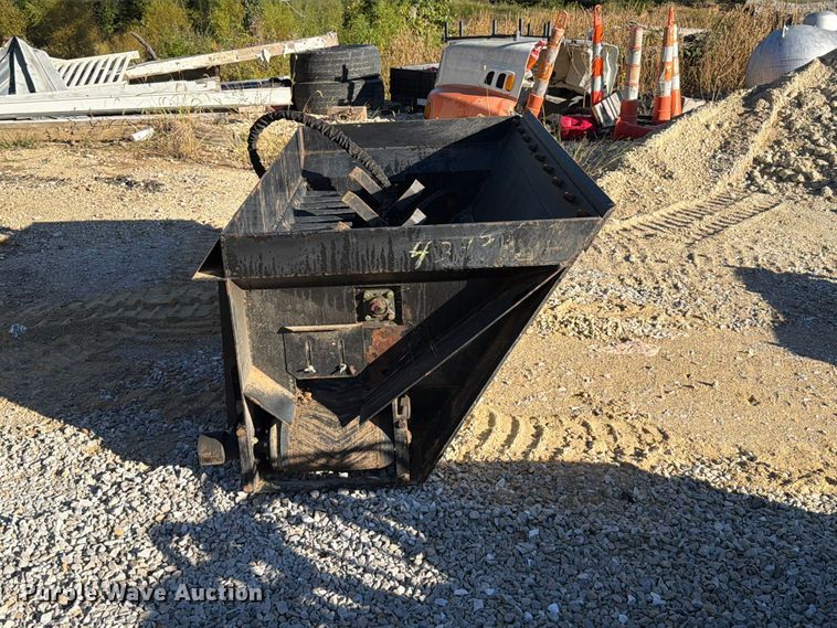 image for item FT6429 Titan Attachments 72SDBCKTv2 skid steer side discharge bucket 