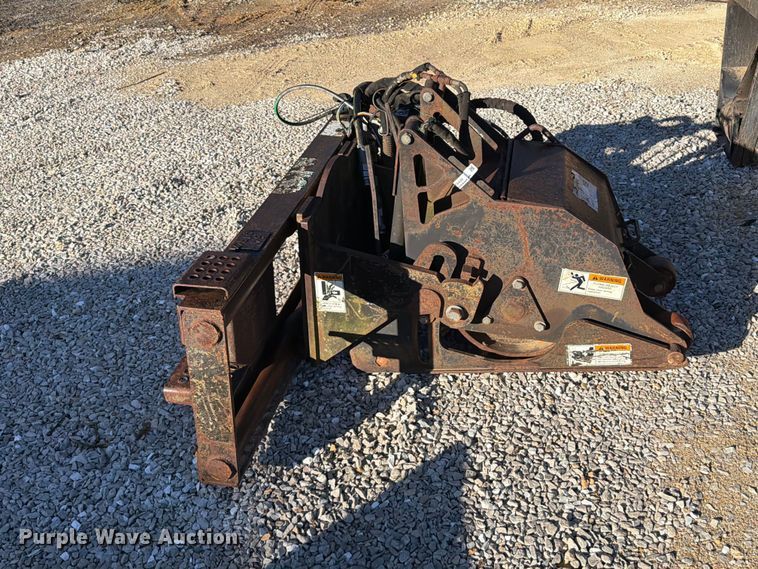 image for item FT6430 John Deere CP18 skid steer cold planer