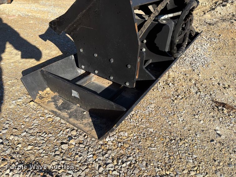 image for item FT6434 Skid steer vibratory plate compactor