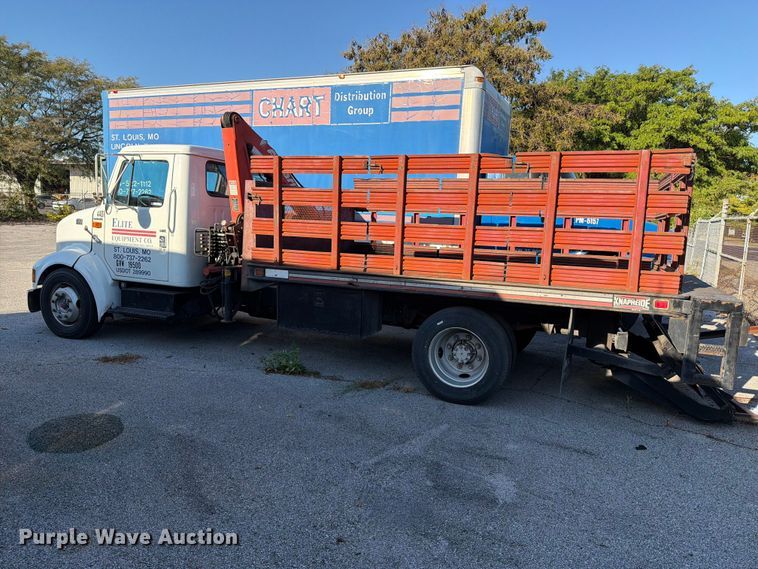 image for item FT6461 1998 International 4700 LPX flatbed truck