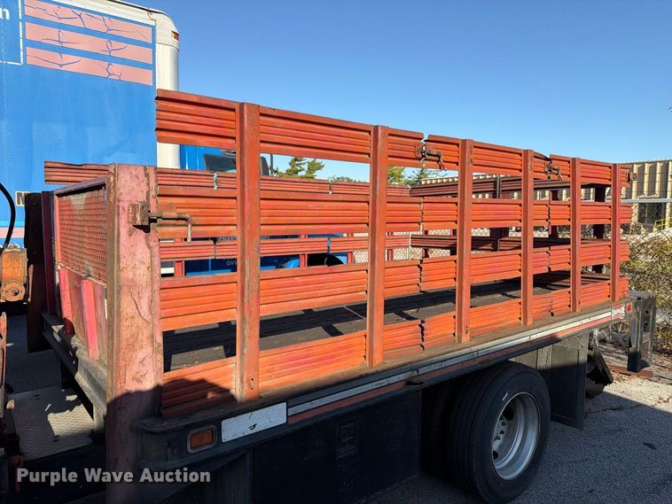 image for item FT6461 1998 International 4700 LPX flatbed truck