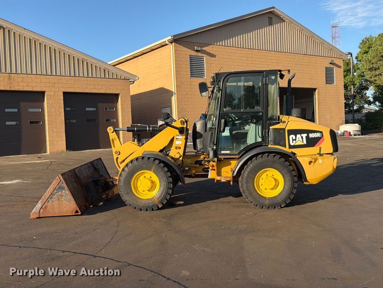 image for item FT6466 2014 Caterpillar 906H2 wheel loader