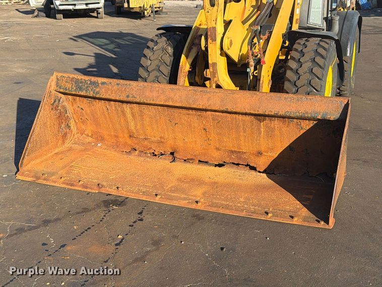 image for item FT6466 2014 Caterpillar 906H2 wheel loader