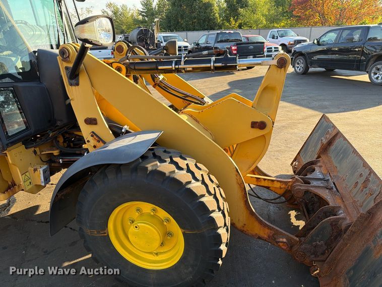 image for item FT6466 2014 Caterpillar 906H2 wheel loader