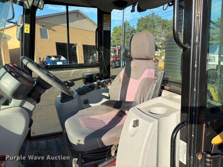 image for item FT6466 2014 Caterpillar 906H2 wheel loader