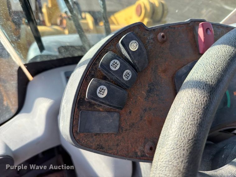 image for item FT6466 2014 Caterpillar 906H2 wheel loader